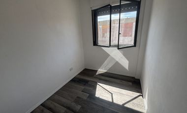Duplex Reciclado a Nuevo 3 Dormitorios Muy Amplio