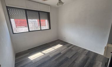 Duplex Reciclado a Nuevo 3 Dormitorios Muy Amplio