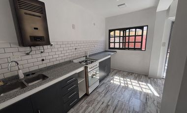 Duplex Reciclado a Nuevo 3 Dormitorios Muy Amplio