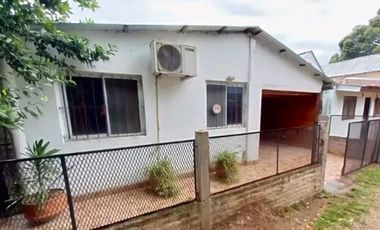 Casa en venta 2 ambientes en barrio cerrado moreno