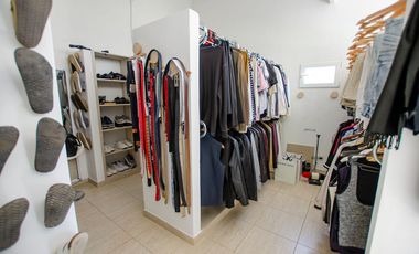 CASA EN VENTA EN BARRIO LAS FUENTES ¡OPORTUNIDAD!