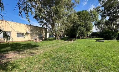 CASA 4 DORMITORIOS VENTA LA PLATA QUINCHO Y PILETA