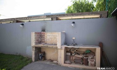 Casa en venta en Lisandro Olmos