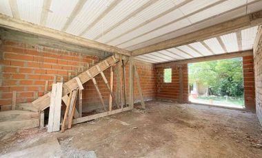 DUPLEX 2 DORMITORIOS VENTA CITY BELL