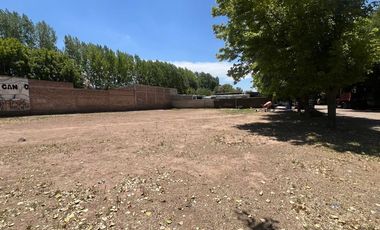 GRAN TERRENO SOBRE ROQUE SAENZ PÉÑA, LUJÁN DE CUYO