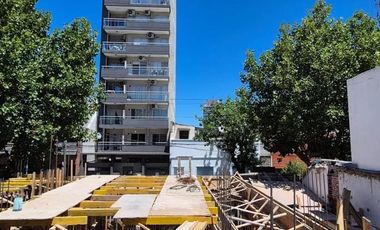 Venta departamento 2 amb. gran balcon. EN POZO