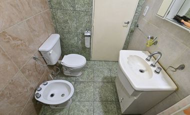 Casa en venta 3 dorm. en macrocentro Venado Tuerto