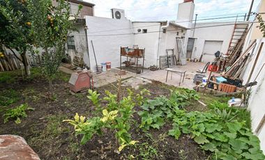 Casa en venta 3 dorm. en macrocentro Venado Tuerto
