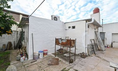 Casa en venta 3 dorm. en macrocentro Venado Tuerto
