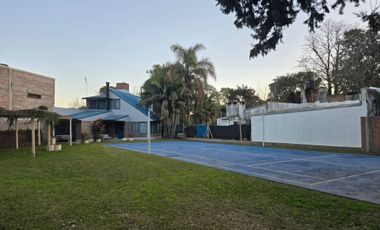 SE VENDE CASA QUINTA DE 3 DORMITORIOS CON PILETA