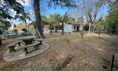 SE VENDE CASA QUINTA A REFACCIONAR A 100 M DEL RIO