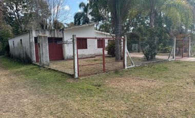 SE VENDE CASA QUINTA A REFACCIONAR A 100 M DEL RIO