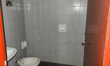 SE VENDE CASA QUINTA A REFACCIONAR A 100 M DEL RIO