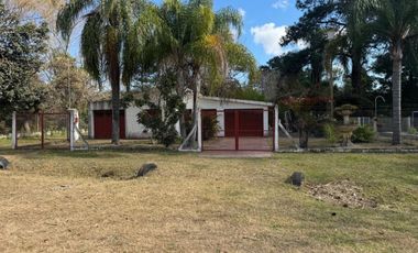 SE VENDE CASA QUINTA A REFACCIONAR A 100 M DEL RIO