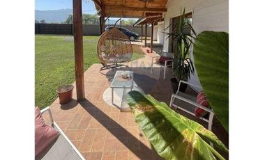 SE VENDE PARCELA DE AGRADO CON CASA