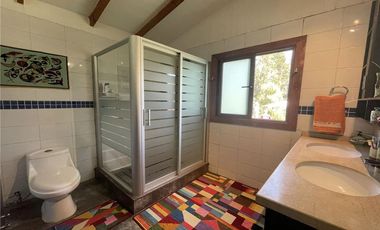SE VENDE PARCELA DE AGRADO CON CASA