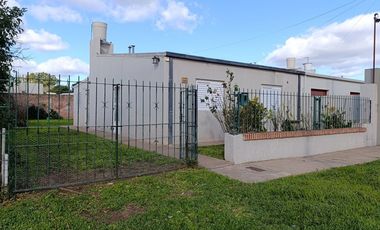 SE VENDE CASA EN FRANCK, 2 DORMITORIOS