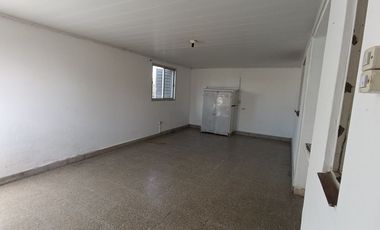 SE VENDE CASA EN FRANCK, 2 DORMITORIOS