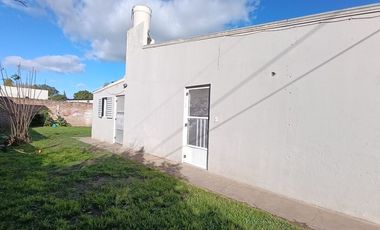 SE VENDE CASA EN FRANCK, 2 DORMITORIOS