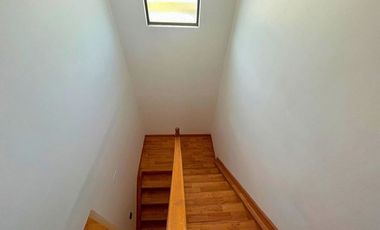 REBAJADA Amplia Casa LAS VISCACHAS