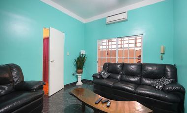 VENTA CASA 4 AMB QUINCHO COCHERA GALPON FLORES