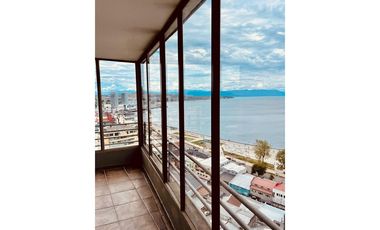 VENTA maravilloso departamento con vista al mar