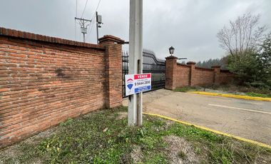 Se Vende en Loteo Doña Isidora 7.500 m2