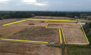 Se Vende en Loteo Doña Isidora 7.500 m2