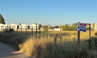 terreno 5.400 m2 en loteo tejas verdes 40 oriente