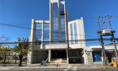 SE VENDE OFICINA EN EDIFICIO ARANJUEZ TALCA.
