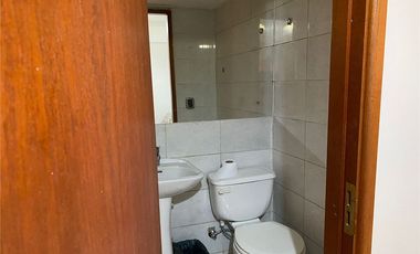 SE VENDE OFICINA EN EDIFICIO ARANJUEZ TALCA.