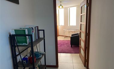 SE VENDE OFICINA EN EDIFICIO ARANJUEZ TALCA.
