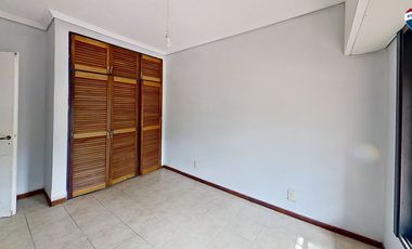 VENTA CASA CON PILETA BURZACO APTO CREDITO