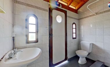 VENTA CASA CON PILETA BURZACO APTO CREDITO