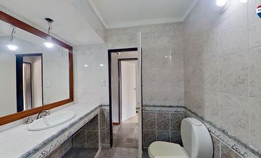 VENTA CASA CON PILETA BURZACO APTO CREDITO