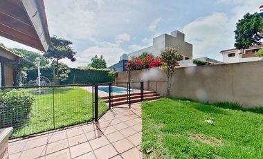 VENTA CASA CON PILETA BURZACO APTO CREDITO