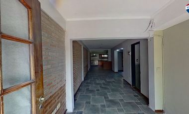 VENTA CASA CON PILETA BURZACO APTO CREDITO