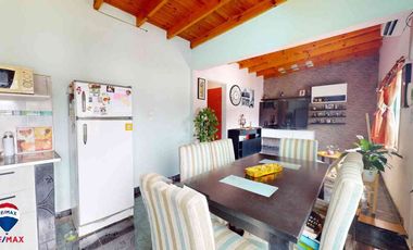VENTA CASA 3 AMBIENTES, PATIO AMPLIO. BERAZATEGUI