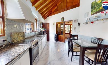 VENTA CASA 7 AMBIENTES PARQUE Y PILETA RANELAGH