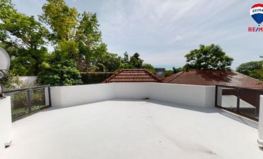 VENTA CASA 7 AMBIENTES PARQUE Y PILETA RANELAGH