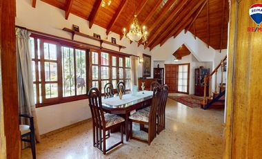 VENTA CASA 7 AMBIENTES PARQUE Y PILETA RANELAGH