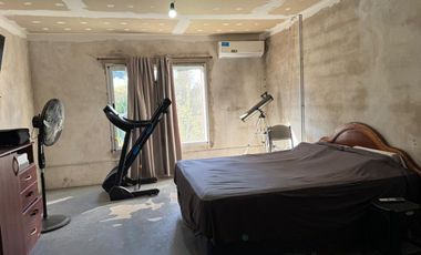 VENTA CASA 4 AMBIENTES. BERAZATEUI.