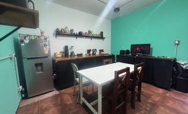 VENTA CASA 4 AMBIENTES. BERAZATEUI.