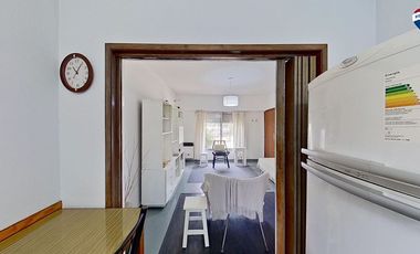 VENTA CASAS FCIO VARELA CENTRO CON PILETA