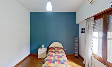 VENTA CASAS FCIO VARELA CENTRO CON PILETA