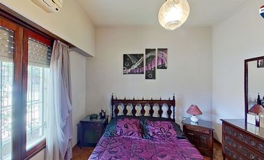 VENTA CASAS FCIO VARELA CENTRO CON PILETA