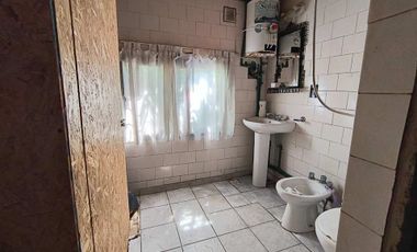 VENTA 3 CASAS EN AMPLIO LOTE