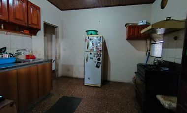 VENTA 3 CASAS EN AMPLIO LOTE