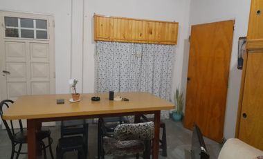 VENTA 3 CASAS EN AMPLIO LOTE