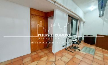 Oficina en Venta en las Aguilas Romulo O Farril